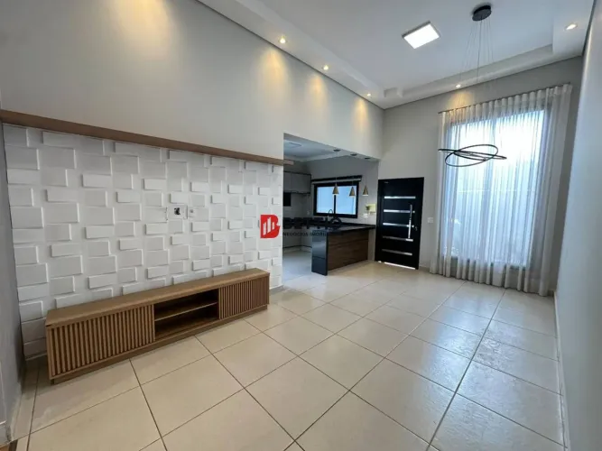 Casa térrea, rica em planejados, 3 quartos (1 suíte), churrasqueira. Jardim Park Real, Ind