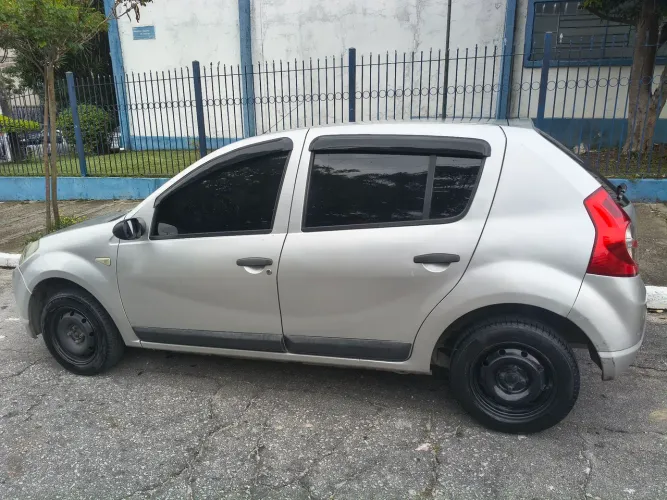 Renault Sandero Expression Hi-flex 1.6 8V 5P 2009