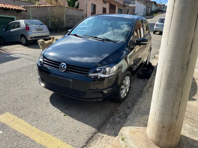 Volkswagen Fox Prime/higli. 1.6 Total Flex 8V 5P 2012