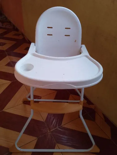 Cadeira de alimentação (GALZERANO)