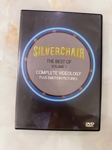 DVD Silverchair - The Best of Volume 1: Complete Videology Plus Emotion Pictures