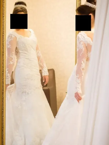 Vestido de Noiva Semisereia com Cristais Swarovski (off-white) + Véu e Tiara