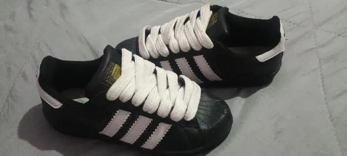 Adidas superstar
