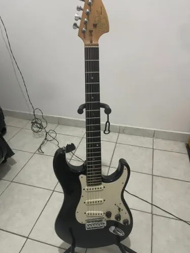Guitarra Serie Special Strato reliquia