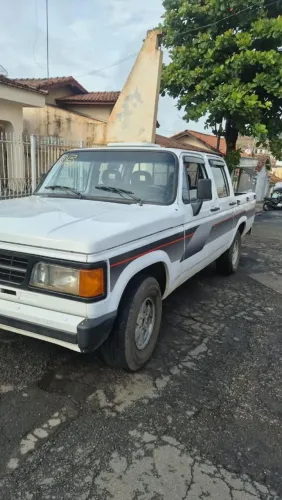 Chevrolet D-20 S / Luxe 3.9/4.0 Diesel 1995
