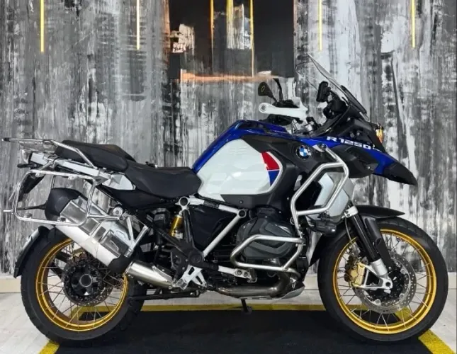 BMW R 1250 GS Adventure premium HP .