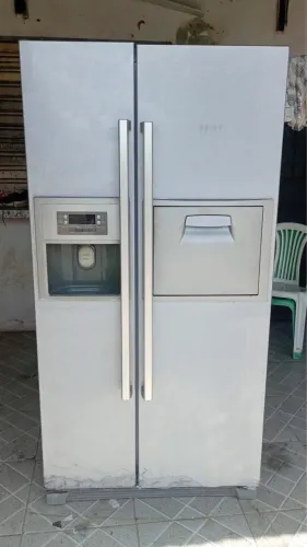 Vendo geladeira grande