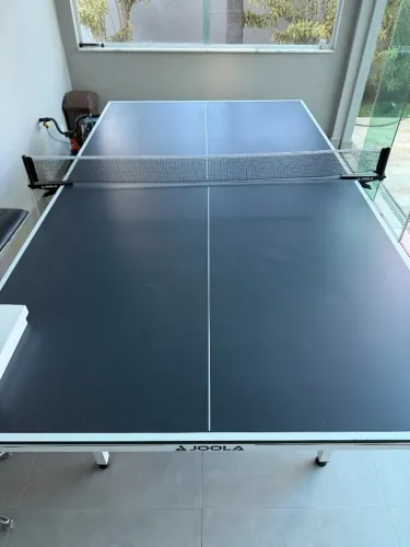 Mesa Oficial Importada de Ping Pong modelo Joola Rapid Play 18MM + Conjunto Rede e Suporte