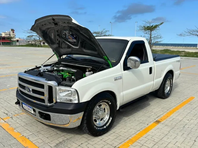 Ford F-250 XLT 4.2 TB Diesel 1999
