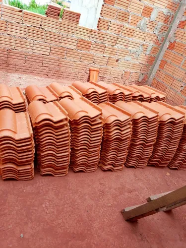 VENDO 600 TELHAS CERÂMICA MODELO AMERIACANA