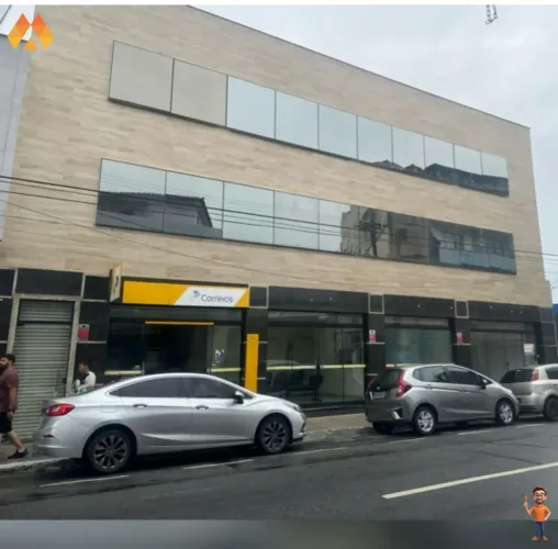 CENTRO - Prédio com 09 salas comerciais prontas para LOCAÇÃO!!