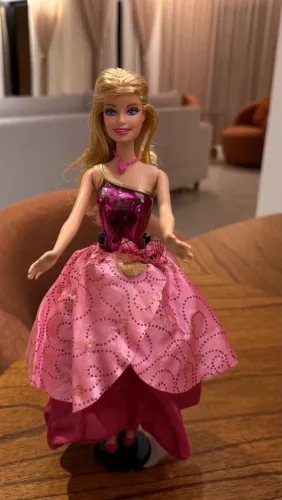 Barbie Escola De Princesas Blair Willows Mattel 2011 Antiga