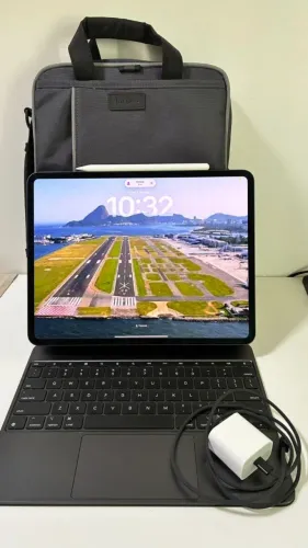 IPad Pro 13'' M5 256GB + Magic Keyboard + Apple Pencil Pro | R$10.500,00
