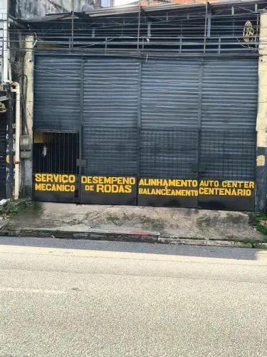 Vendo galpão na Av Centenário com auto center alinhamento e balanceamento etc