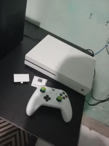 Xbox One Branco com 1 Controle
