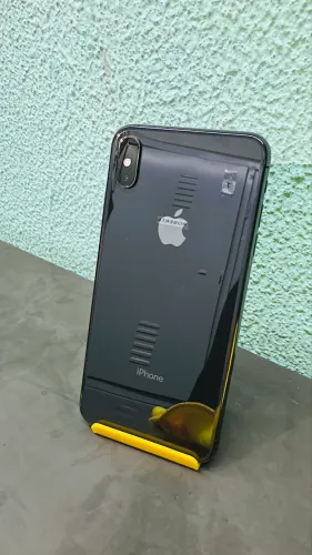 iPhone XS Max 64GB Preto - Bem Conservado