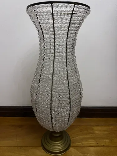 Vaso de ferro com pedrarias