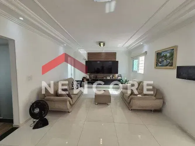 Casa em Rua Mato Grosso - Vila Augusta - Sorocaba/SP