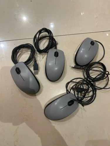 Mouse Com Fio USB Silencioso Logitech