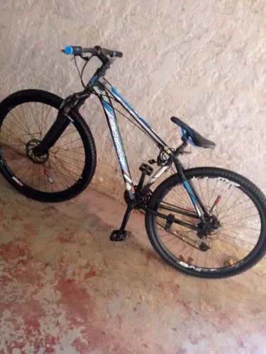 Não é venda, é tentativa de recuperar !Bicicleta aro 29 gtsuper (furtada da minha casa) 