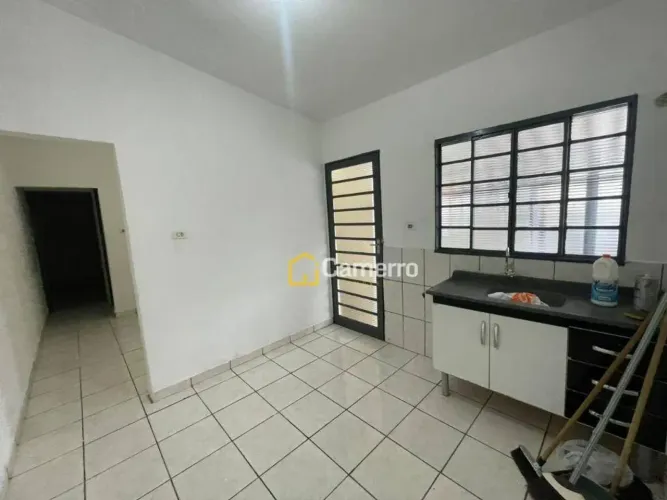 Casa com 1 dormitório para alugar, 45 m² por R$ 1.100/mês - Vila Dainese - Americana/SP
