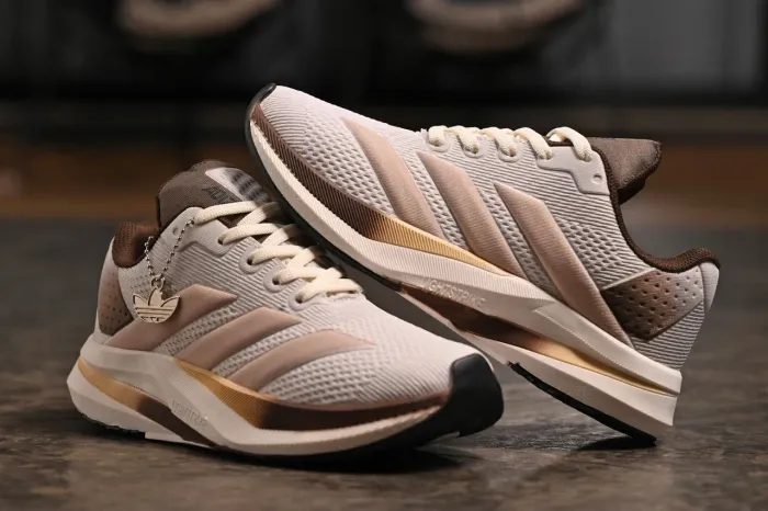 Promoção Tênis Adidas Premium