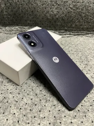 Moto G04s 128GB zerado aceito cartão
