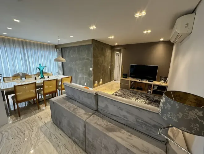 Apartamento para venda tem 70 metros quadrados com 2 quartos