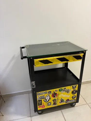 Carrinho/Bancada p tatuagem ou oficina