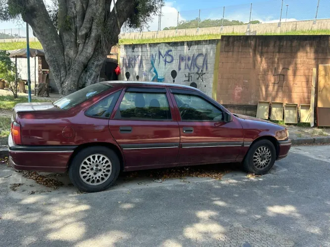 Chevrolet Vectra CD 2.0 (modelo Antigo) 1995