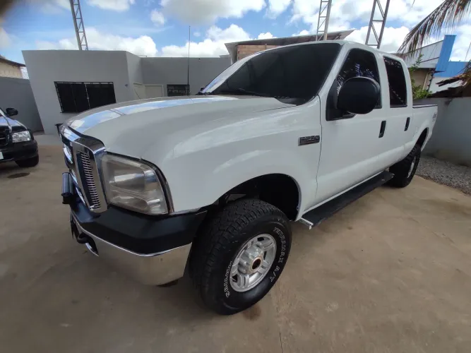 Ford F-250 XLT 3.9 4X4 CD TB Diesel 2011