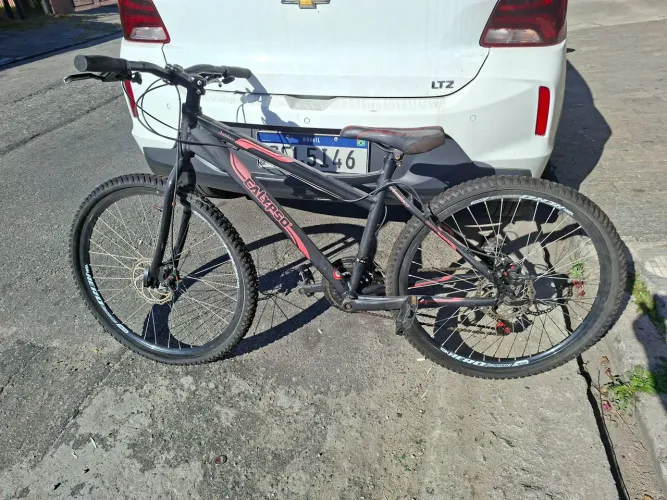 Bicicleta Calypso Antílope Aro 29 em bom estado de funcionamento.