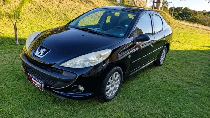 Peugeot 207 Sed. Passion XR Sport 1.4 Flex 8V 4P 2010