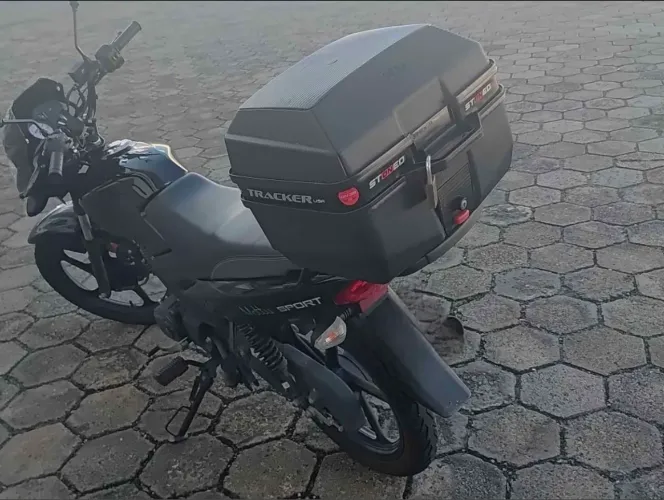 Bau e suporte para mottu tvs 