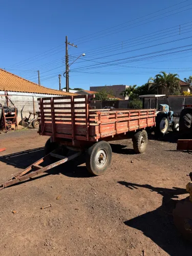 Carreta 4 rodas para trator