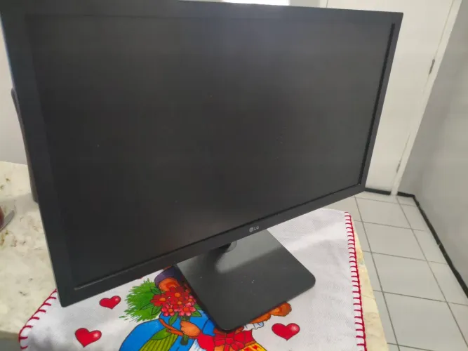 Monitor 75Hz LG