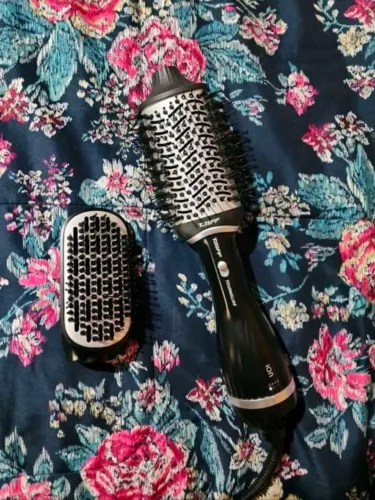 escova secadora taiff tourmaline ion 127v