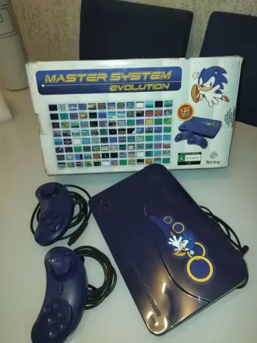 Master System Evolution Completo na caixa
