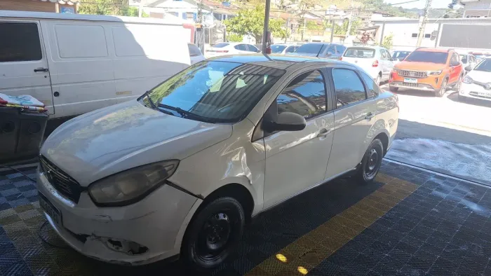 Fiat Grand Siena Attractive 1.0 Flex 8V 4P 2018