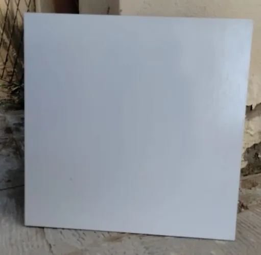 vendo piso 67x67