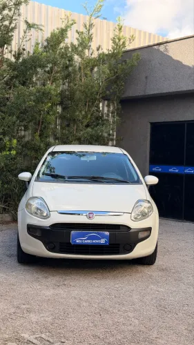 Fiat Punto Attractive 1.4 Fire Flex 8V 5P 2016