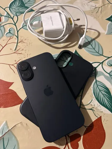 IPHONE 16