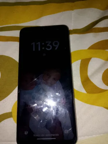 Celular em ótimas condições