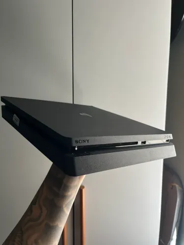 Ps4 excelente estado 1tb