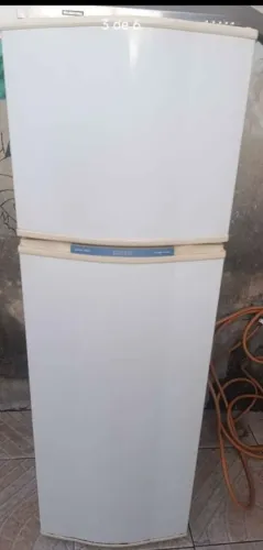 Geladeira Consul Frost free 