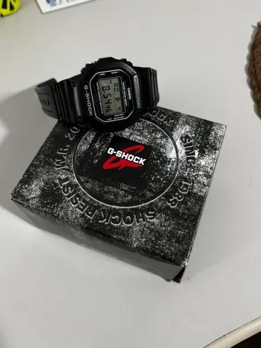 CASIO G-SHOCK DW-5600E-1V