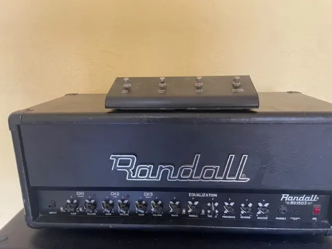 Cabeçote Randall RG1503H 150W + Footswitch