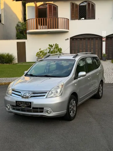 Nissan Livina Grand SL 1.8 16V Flex Fuel Aut. 2013