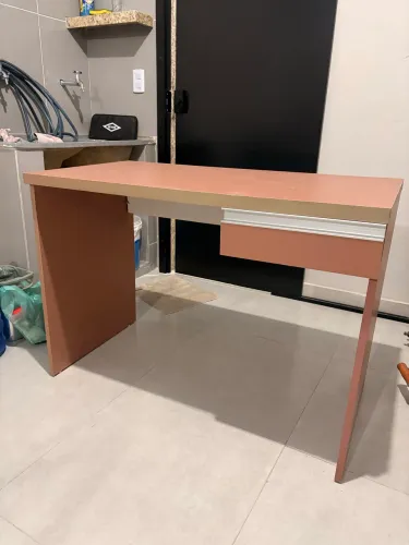 Mesa de escritório Rosé - Ótimo estado