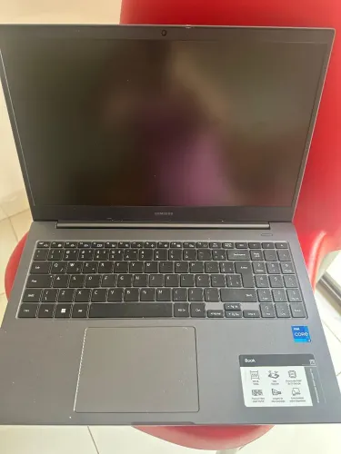 Notebook Samsung Core i7 11ª Gen - / Estado NOVO.